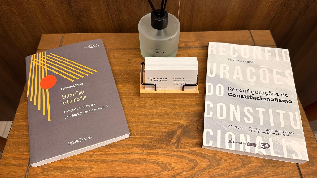 Livros e publicações do Dr. Fernando Tonet
